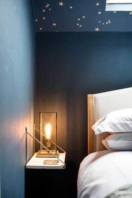 Charlotte Street Apartment Bath Bagian luar foto